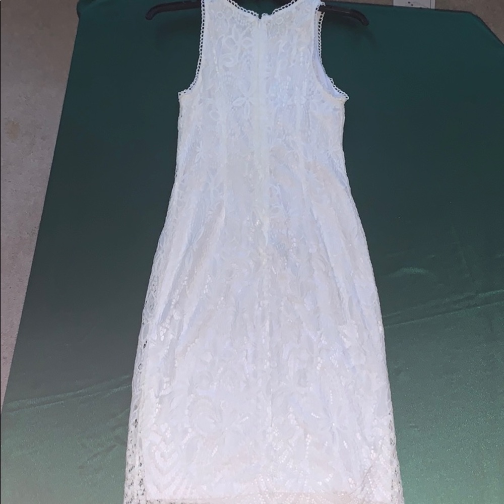 Dress - Picture 4 of 4